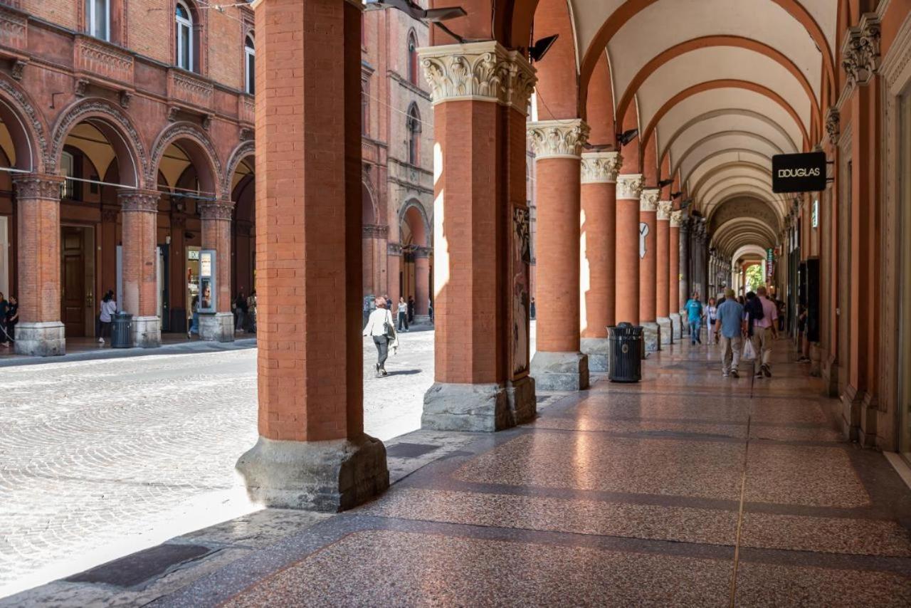 Nettuno Luxuryh - Bolognacentro Duomo Rooms And Suites Exterior photo
